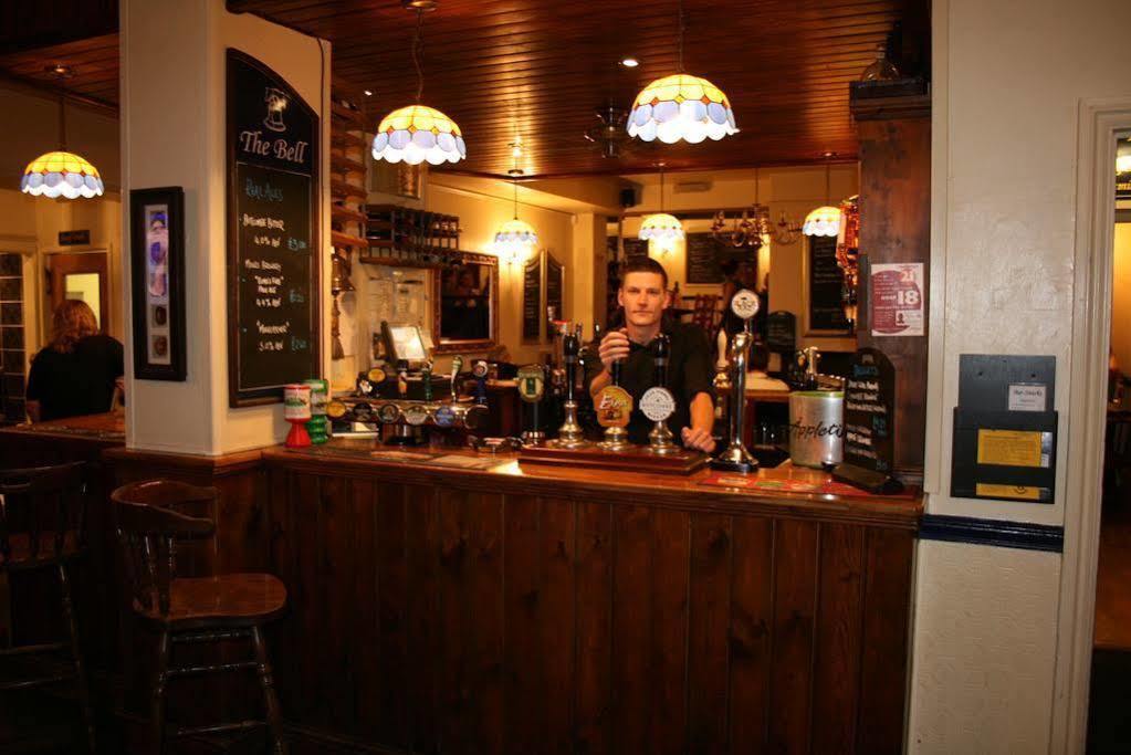 The Bell Inn Frampton on Severn Екстер'єр фото